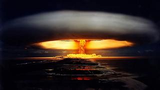 Best of Tech News #25: SUA blochează accesul AI la arme nucleare, explozia SpaceX Starship investigată
