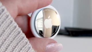 Apple şi Google vor să oprească utilizarea abuzivă de trackere Bluetooth folosită pentru a urmări oameni