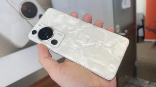Huawei P60 Pro Unboxing: marmură sau perlă? Între camera de top 3 şi CPU, Android last gen