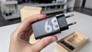 Motorola Edge 40: Baterie cu upgrade față de predecesor, în special la capitolul playback video + încărcare wireless