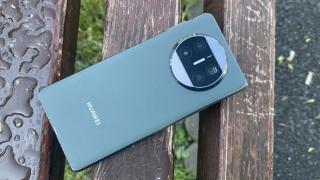 Huawei Mate X3: Hardware cu creştere la baterie, CPU, scădere în diagonală şi zoom optic