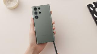 Turul Magazinelor #1273: Cel mai ieftin Galaxy S23 Ultra, Pixel 7a în România, panouri fotovoltaice la evoMAG