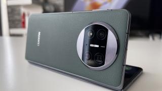 Huawei Mate X3: Camera numărul 1 a pliabilelor? Hai să aflăm!