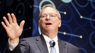 "AI-ul ar putea ucide sau răni oameni" - fostul CEO Google, Eric Schmidt