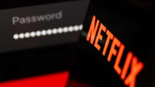 Planul Netflix de a stopa împărțirea contului cu prietenii pare a da roade; Creștere de 102% a logărilor zilnice în SUA, peste nivelul din pandemie