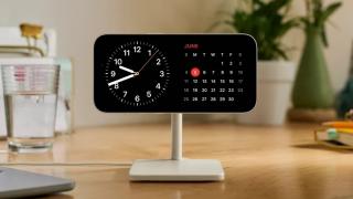 Smartphone-urile Samsung oferă deja noua funcție StandBy prezentată de către Apple odată cu iOS 17; Iată cum o activezi