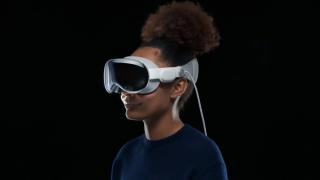 iPhone 15 şi iPhone 16 vor avea integrare completă cu headset-ul Vision Pro prin UWB nou, Wi-Fi 7