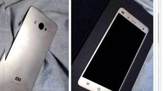 Xiaomi Mi4 este fotografiat din nou, partea din spate cu material ce imita metalul scoasă În evidență