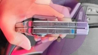 Pliabilul Samsung Galaxy Z Fold 5 apare în fotografii hands-on, cu balama îmbunătățită pentru o închidere etanșă