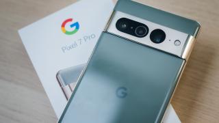 Google Pixel 8 și Pixel 8 Pro vor avea baterii mai mari și un mic boost pentru puterea de alimentare