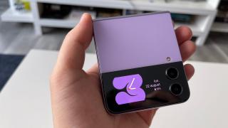 Turul Magazinelor #1295: Cel mai ieftin Samsung Galaxy Z Flip 4, TV 4K sub 950 lei, ventilatoare la reducere
