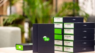 Acum îţi poţi duce telefonul vechi în showroom-urile eMAG printr-un parteneriat cu Flip.ro (Buyback)