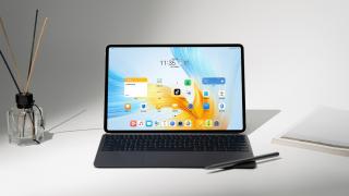 Honor lansează tableta MagicPad 13, rival pentru iPad Pro 12.9 sau Galaxy Tab S8 Ultra; Are display de 13 inch, suport pentru stylus, procesor Snapdragon puternic