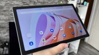 Blackview Tab 11 WiFi: OS, UI și aplicații cu DokeOS 3.0, mod desktop pentru multitasking