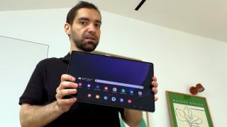 Am pus mâna pe Galaxy Tab S9 Ultra, tableta "laptop killer" de la Samsung (Video)