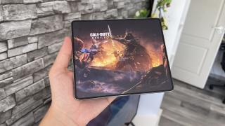 Samsung Galaxy Z Fold5: Cum stăm cu performanța pe noul pliabil cu Snapdragon 8 Gen2 și ce rezultate am atins în benchmark-uri?
