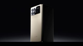 Xiaomi Mix Fold 3 s-a lansat: camera periscop, Snapdragon 8 Gen 2, balama nouă