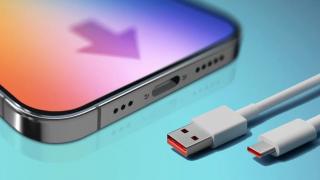 Va limita Apple portul USB-C pe iPhone 15? Pare că varianta Pro va suporta standardul Thunderbolt, însă un cip extra prezent în fotografii cauzează confuzie