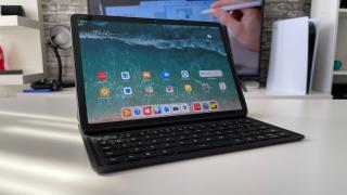 HUAWEI MatePad 11.5: OS, UI și aplicații aplicaţii cu un HarmonyOS mai productiv ca niciodată + tastatură