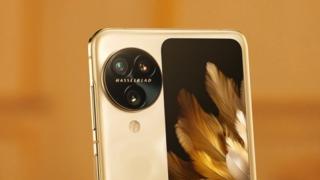 OPPO Find N3 Flip sosește pe data de 29 august și este primul smartphone flip pliabil cu setup foto triplu