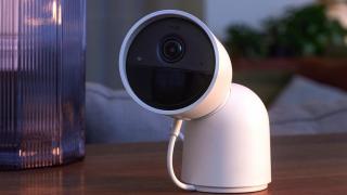 IFA 2023: Signify anunță camerele de supraveghere de interior Philips Hue Secure și abonamentul R Us pentru protecția locuinței