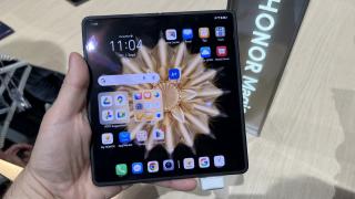 IFA 2023: Video Hands-on HONOR Magic V2 -  Am pus mâna pe cel mai ușor și subțire telefon pliabil tip carte din lume!