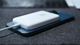 Accesorii Apple cu porturi multiple USB-C și un nou pachet de baterii MagSafe conectabil în serie sunt în dezvoltare