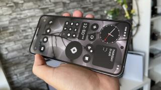 Nothing Phone (2): Display cu upgrade față de predecesor, acum LTPO, mai luminos și mai mare
