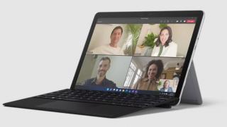 Microsoft Surface Go 4 a debutat, o tabletă de buget acum mai performantă