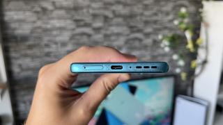 Motorola Edge 40 Neo: Conectivitate cu Bluetooh şi Wi-Fi fresh