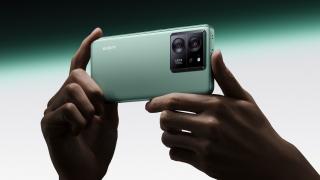 Xiaomi 13T Pro Unboxing: Xiaomi a mizat tot pe colorizarea filmării şi pe Leica