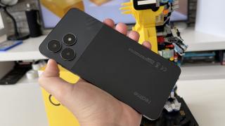 Prezentare realme C51 - Smartphone-ul pe care îl cumperi dacă ai un buget redus, dar vrei autonomie bună, încărcare rapidă și 128 GB de stocare