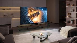 TCL lansează noua serie de televizoare C84 QLED Mini LED în România