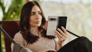 Turul Magazinelor #1340: Google Pixel Fold în România, soundbar-uri şi boxe JBL de party la reducere, Galaxy S23 sub 3500 lei