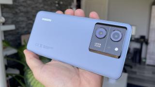 Xiaomi 13T Pro: Design polarizant, sobru, camera are ceva personalitate