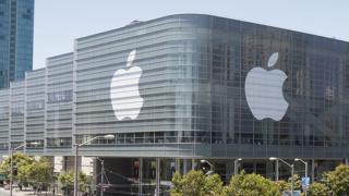 Apple este investigată în România; Consiliul Concurenţei acuză o posibilă încălcare de reguli