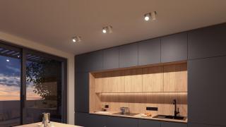 Philips Hue îţi face casa mai sigură, prin senzori şi camere de supraveghere cu iluminat inteligent