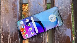 Motorola moto G14: OS aproape stock, plus personalizare și suita de aplicații Google la bord