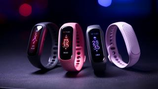 Cât ar putea costa Samsung Galaxy Fit 3? Brățara fitness ar putea fi mai scumpă față de predecesor