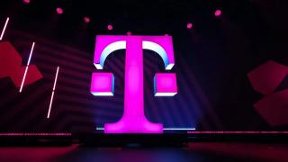 Telekom România Mobile are cumpărător nou: deţinătorul Prima TV, Clever Media Network