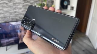 Un singur producător de telefoane a reuşit să înregistreze creştere în Europa în T3 2023