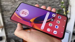 Motorola Moto G84 5G: Benchmark-uri "basic" cu Snapdragon 695 la posturi