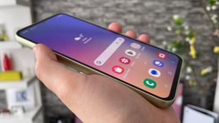 Samsung Galaxy A55 își face apariția în GeekBench; Are procesor Exynos 1480 sub capotă
