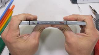 Cât de rezistent e nubia Red Magic 9 Pro? Smartphone-ul de gaming trece cu brio testul de durabilitate a lui JerryRigEverything (Video)
