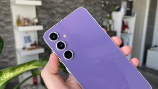 Samsung Galaxy S23 FE 5G: Hardware uşurel upgradat, parcă înclinat mai mult spre S22