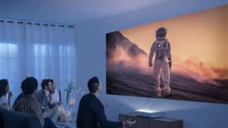 CES 2024: Samsung dezvăluie proiectorul Premiere 8K şi modelul versatil Premiere 5