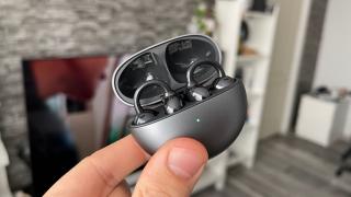 Huawei FreeClip Review: cele mai „punk” căşti pentru jogging, purtat îndelungat