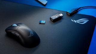 ASUS ROG își lansează arsenalul de gaming pentru 2024; Mouse-ul Keris II Ace și tastatura Falchion RX în centrul atenției