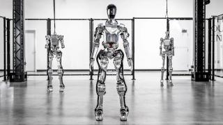 Roboţii umanoizi asamblează maşini BMW la fabrici din SUA; Cum merge automatizarea prin firma Figure?