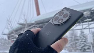 OnePlus 12: Camera primește periscop pentru zoom optic 3x și un senzor principal Sony LYT-808 + Hasselblad la posturi